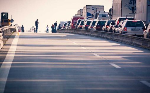 What to Do if Your Car Breaks Down On a Highway