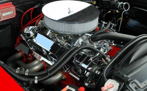 Should You Rebuild Your Truck Engine Instead Of Replacing It?