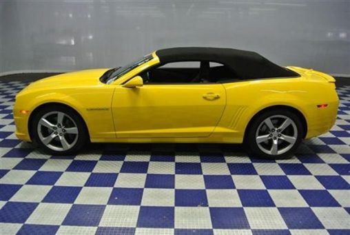 2011 Chevrolet Camaro 2SS Convertible 6.2-liter V8
