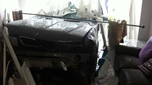 BMW X5 crashed into house in Ashington caused serious damage - CamaroCarPlace