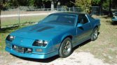 Bright Blue 1985 Chevrolet Camaro IROC-Z low miles For Sale (1)