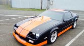 1990 Chevrolet Camaro Z28 black whugger orange stripes For Sale (3)