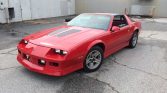 Wanda Bright Red 1986 Chevrolet Camaro Iroc-z Z28 For Sale (1)