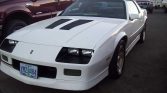 White 1988 Chevrolet Camaro IROC Z28 5spd manual For Sale (5)