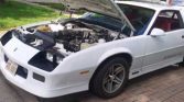 White 1986 Chevrolet Camaro Z28 IROC automatic For Sale (4)