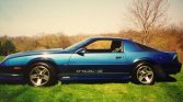 3rd gen 1986 Chevrolet Camaro Iroc-Z 5spd manual For Sale (1)