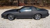 3rd generation 1986 Chevrolet Camaro Iroc 350TPI For Sale