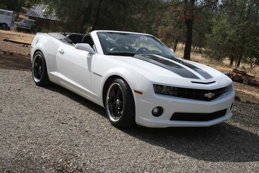 5th gen white 2011 Chevrolet Camaro 2SS convertible For